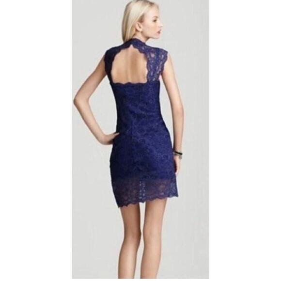 Nicole Miller Eva Lace Open-Back Cocktail Dress Size Large - Picture 2 of 9
